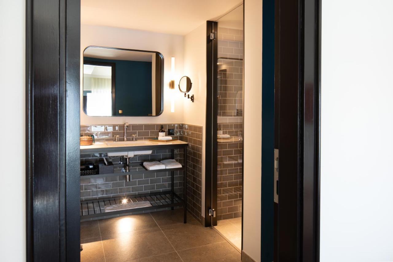 Das James Flensburg Dış mekan fotoğraf Bathroom